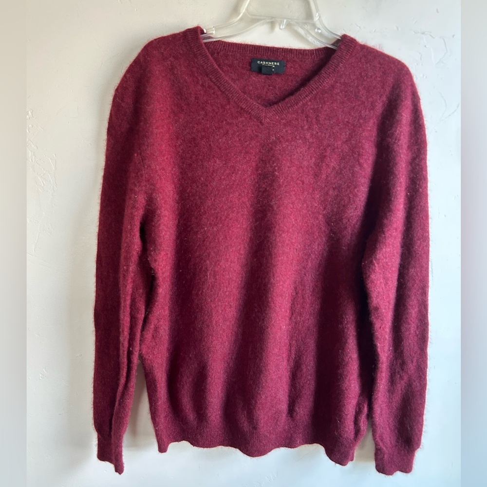 ▶️ Club Room men’s 100% Cashmere Sweater XL Red V Neck Soft Knit Classic